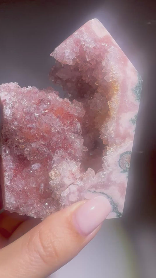 Pink Amethyst - 11cm, 467g