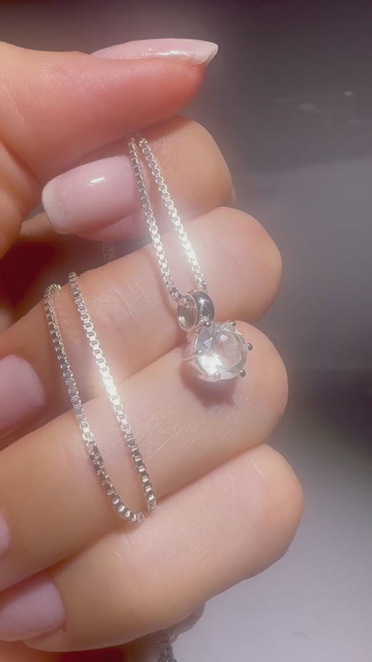 Schweizer Bergkristall Anhänger – 1,2 cm | 925 Silber Krabbenfassung 💎