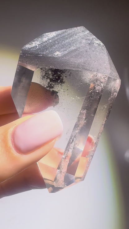 Schwarzer Phantom Kristall Freiform (Lemurian) 🖤 - 7.5cm, 126g Brasilien