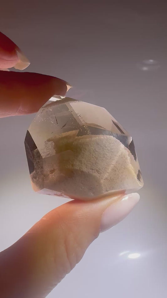 Rauchquarz mit weissem Phantom-Einschluss – 4,5 cm – Museumsqualität – Brasilien