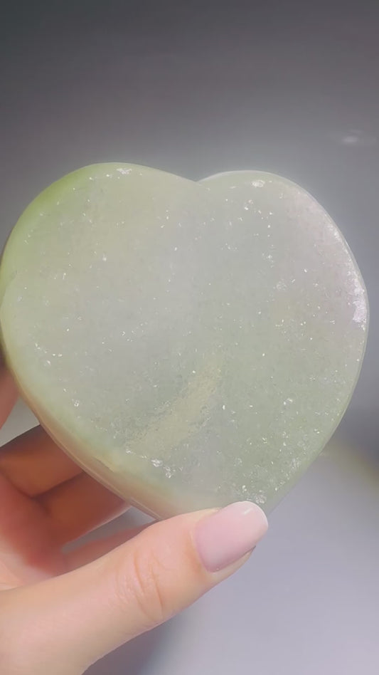 Achat Herz 10.5 cm 532 g Uruguay – Funkelnde Kristalle & Galaxy Effekt