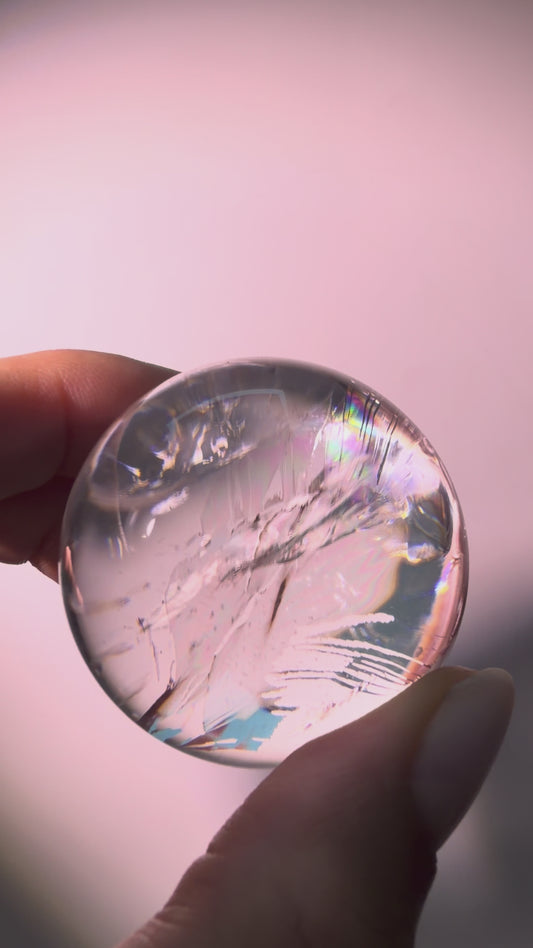Lemurian Bergkristallkugel – 4.2 cm, 111 g | Ultraklar mit bezauberndem Innenleben