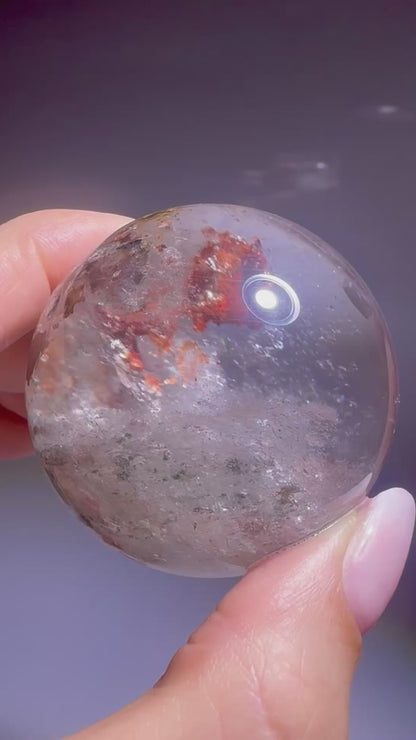 Lodolith Gartenquarz Kristallkugel 4,8 cm – klare Landschaft